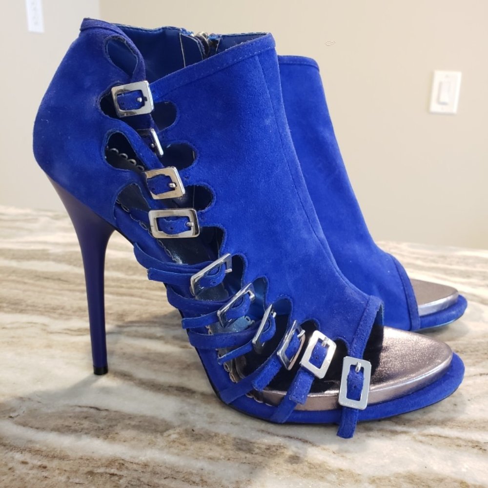 Blue Suede Sandals heels with buckles